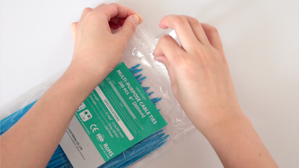 Watch 3.6x200 mm Nylon Zip Ties on Amazon Live